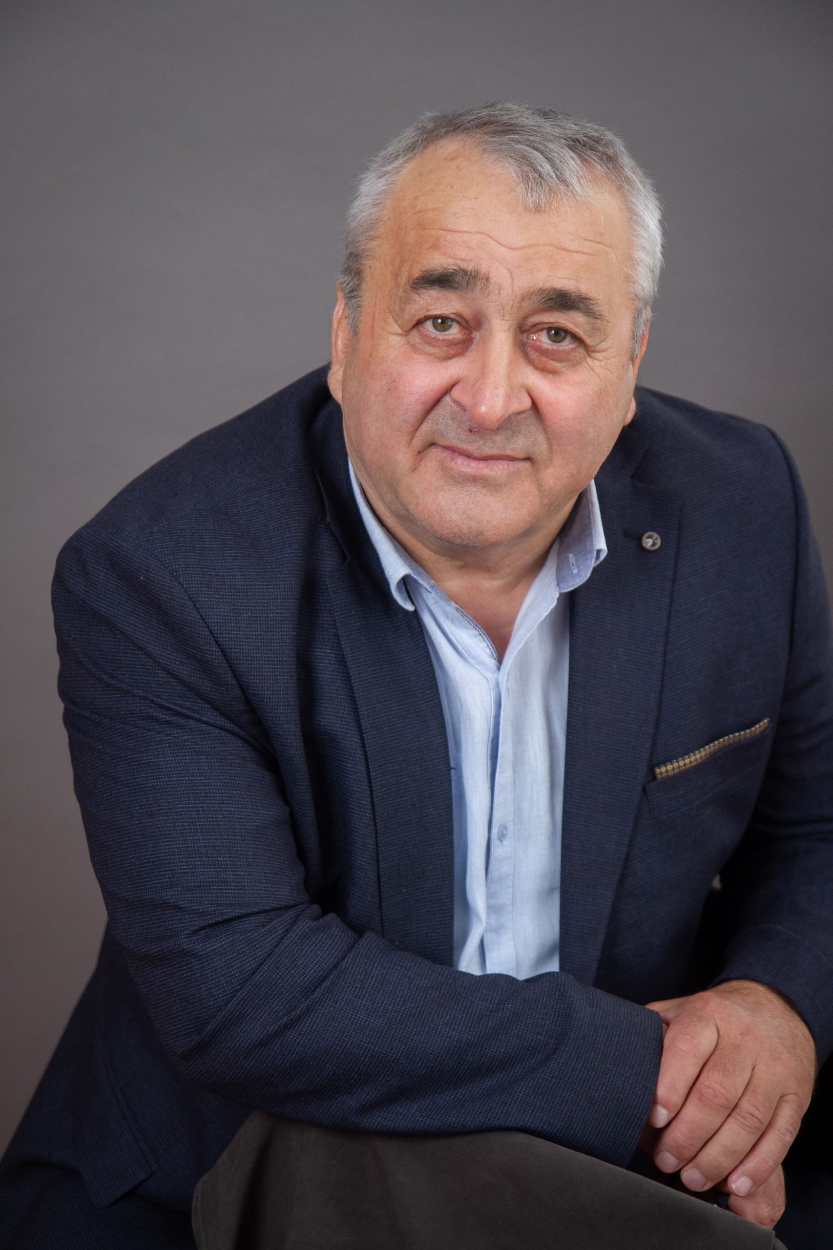 Хатуов Каншоубий Владимирович.